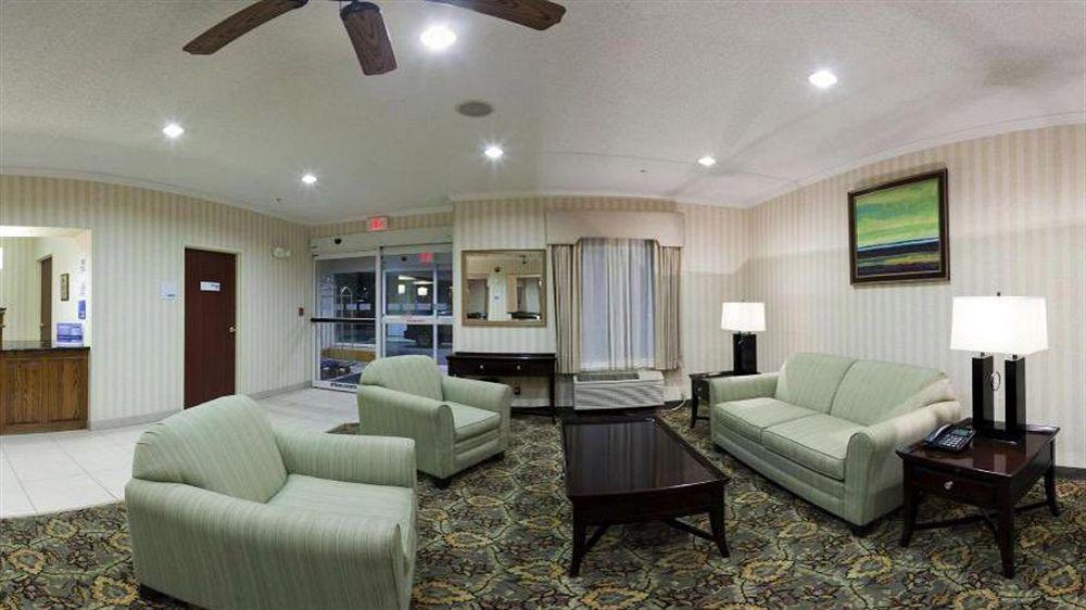 Baymont By Wyndham Kirksville University Area Bagian luar foto