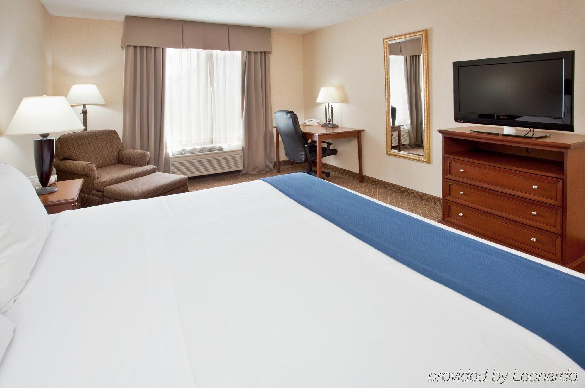 Baymont By Wyndham Kirksville University Area Ruang foto