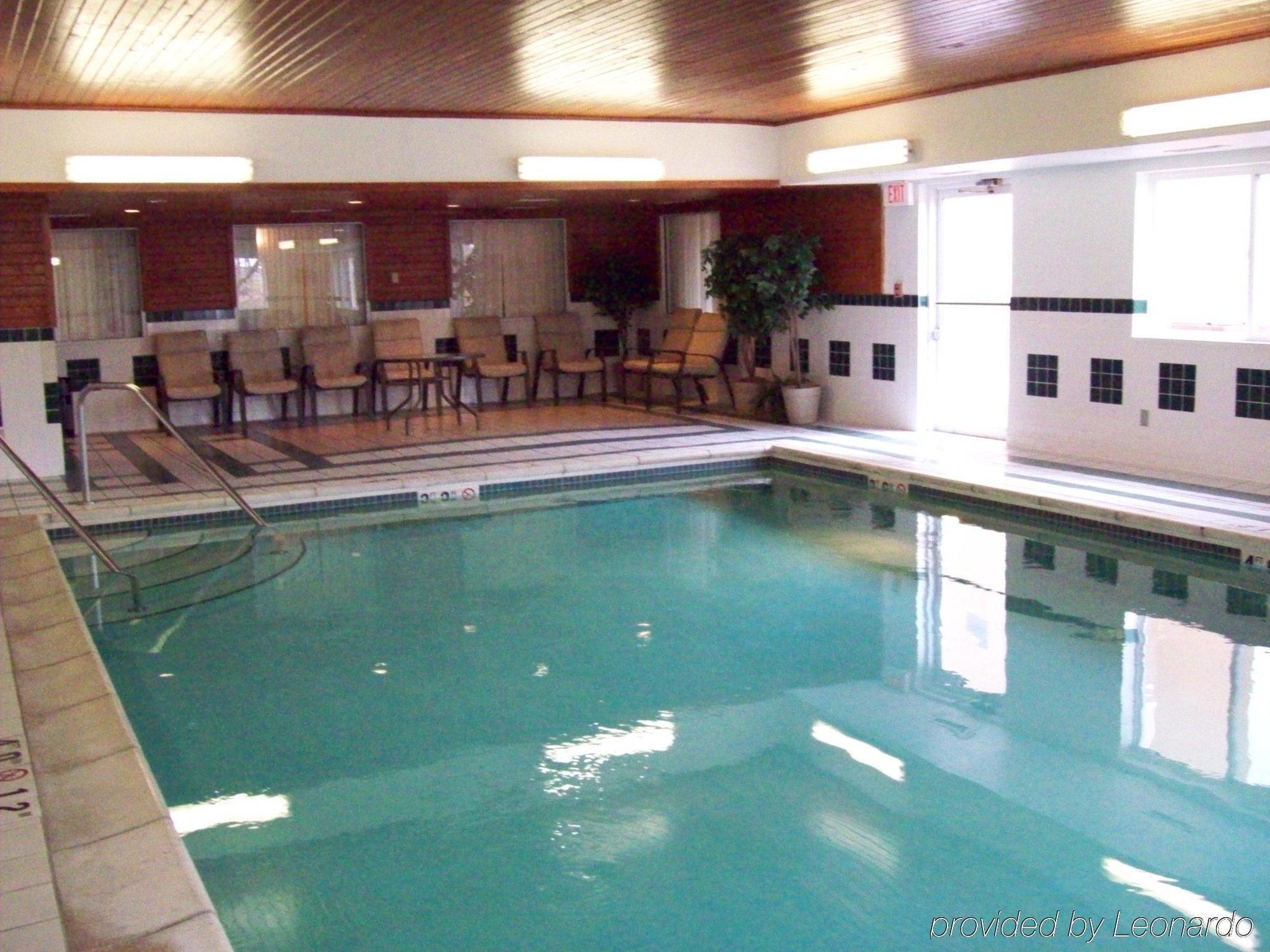 Baymont By Wyndham Kirksville University Area Bagian luar foto